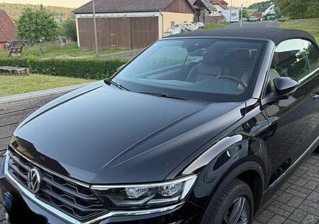 VW T-Roc Volkswagen 1.5 TSI DSG AHK / LED / Nav / Leder