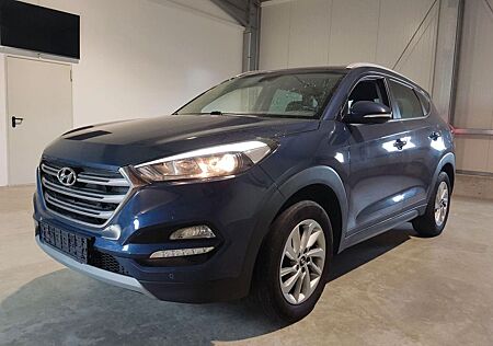 Hyundai Tucson 1.6 GDI 132 PS Navi-Tempomat-Klimaauto...