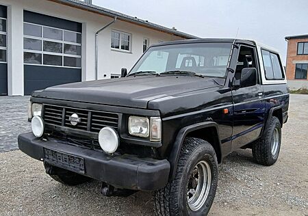 Nissan Patrol 2.8 TD Hard Top, LKW-Zulassung