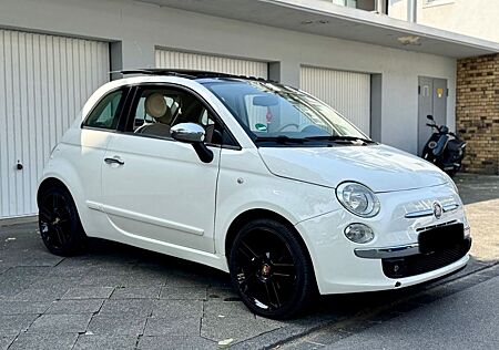Fiat 500 1.4 16V Automatik, Navi, Pano, CarPlay