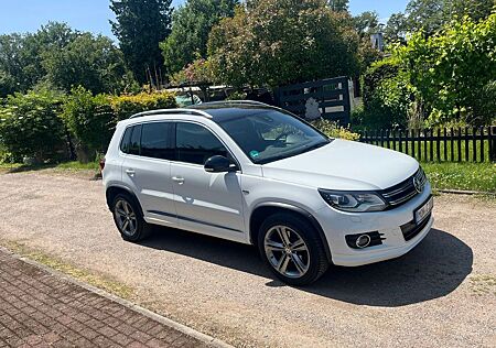 VW Tiguan Volkswagen 1.4 TSI 90kW CityScape Bi-Xenon Alcantara
