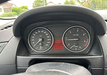BMW X1 sDrive18d -