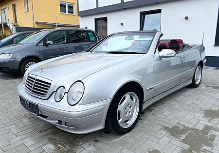 Mercedes-Benz CLK 200 Avantgarde***DESIGNO*SHZ***
