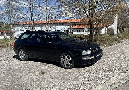 Audi RS2