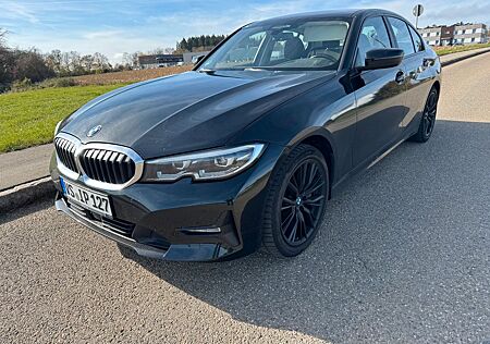 BMW 330i xDrive Advantage Automatic Advantage