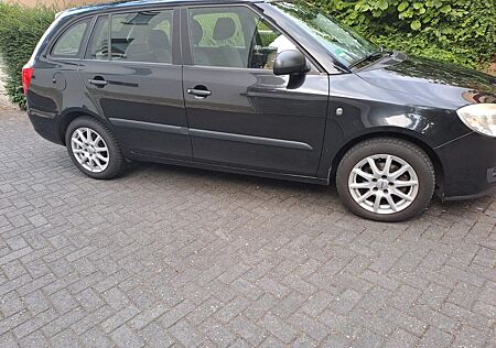 Skoda Fabia Combi 1.4l Ambiente Ambiente