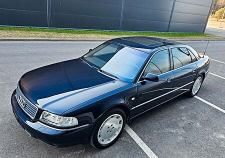 Audi A8 4.2 tiptronic quattro Langversion - 113km!