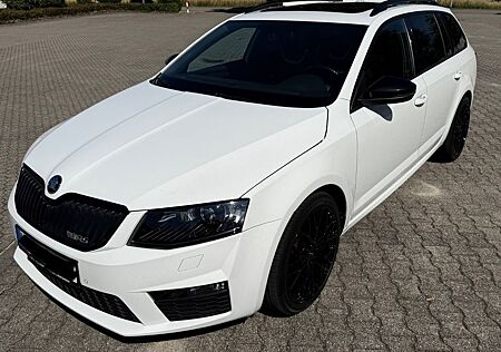 Skoda Octavia 2.0 TDI DSG RS Combi RS