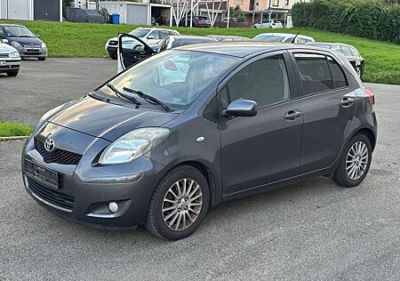 Toyota Yaris Sol/1.3/KLIMA/5TÜRE/5GANG/MULTI LENKRAD