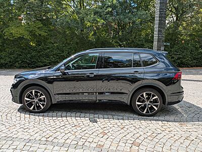 Volkswagen Tiguan Allspace R-LINE 2.0 TSI 180kW 4MOTION