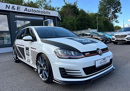 VW Golf Volkswagen VII Lim. GTI BMT