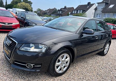 Audi A3 Sportback 1.8 TFSI Ambiente /TÜV NEU/2HD/TOP