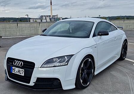 Audi TT Coupe 2.0 TFSI S Line Competition Quattro