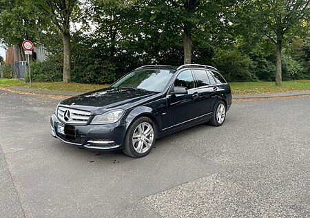 Mercedes-Benz C 300 CDI 4MATIC T BlueEFF. ELEG. Autom. ELE...