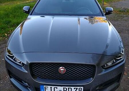 Jaguar XE 20d 180PS AWD R-Sport Automatik R-Sport