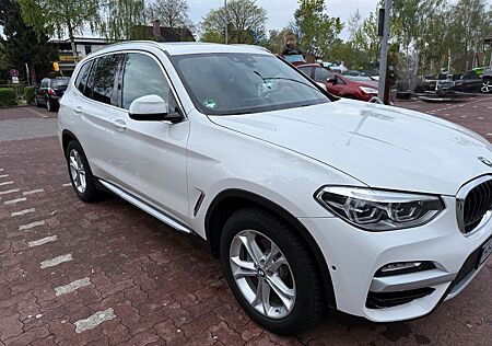 BMW X3 xDrive30i xLine AT xLine