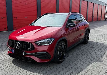 Mercedes-Benz GLA 35 AMG Mercedes-AMG GLA 35 4MATIC DCT Me...