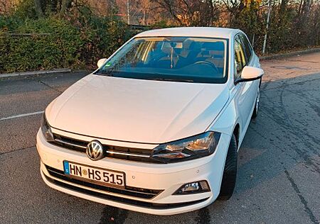 VW Polo Volkswagen 1.0 TSI 70kW
