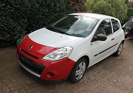 Renault Clio gebraucht kaufen Renault Clio III YAHOO! 2Hand,Klima,TÜV Neu