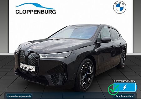 BMW iX M60 Head-Up+AHK+StKlima+Navi+Luft+Pano+360°
