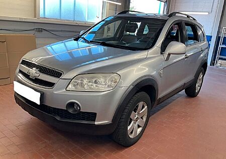 Chevrolet Captiva LS Family 7-Sitzer XENON Tüv PDC LED TOP