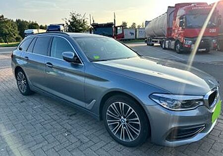 BMW 520d Sportline *360Grad-Kamera*. *nahezu voll*