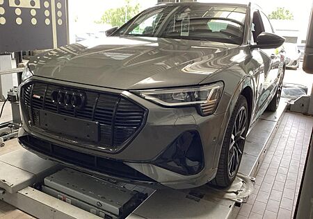 Audi e-tron SPORTBACK 55 2x S LINE BLACK EDITION /ACC