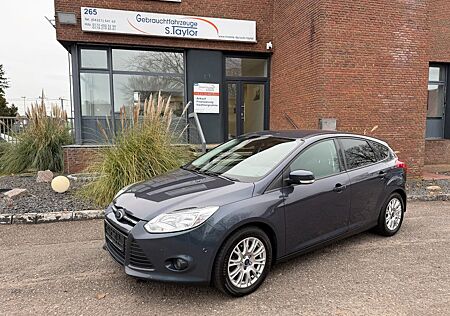 Ford Focus Lim. Champions Edition