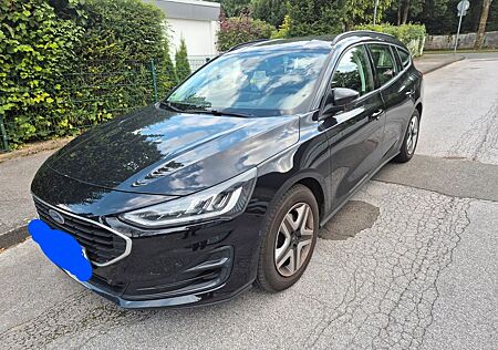 Ford Focus , 8-fach, AHK, Klima-Aut., Kamera