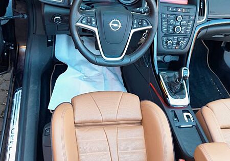 Opel Cascada 1.6 D-Inj. Turbo 125kW Innovation S/...