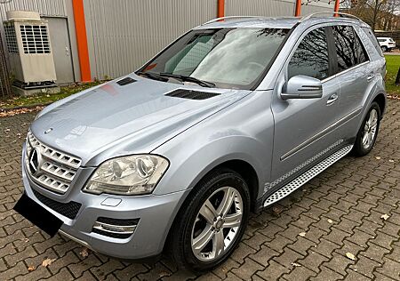 Mercedes-Benz ML 350 4MATIC - Sport Paket