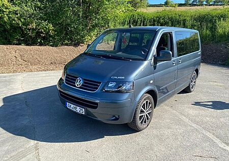 VW T5 Multivan Volkswagen Cruise TDI 96 kw,Navi