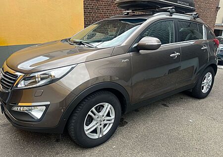 Kia Sportage 2.0 CRDi AWD 184 Spirit Automatik S...