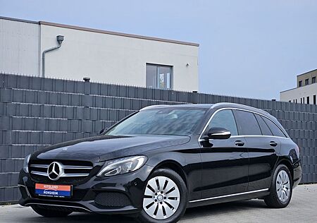 Mercedes-Benz C 220 C 220d T Avantgarde PANO NAV SHZ PDC AHK TEMP