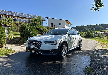 Audi A4 Allroad 2.0 TDI S tronic quattro