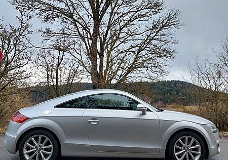 Audi TT Coupe/Roadster 1.8 TFSI Coupe/Wenig Km