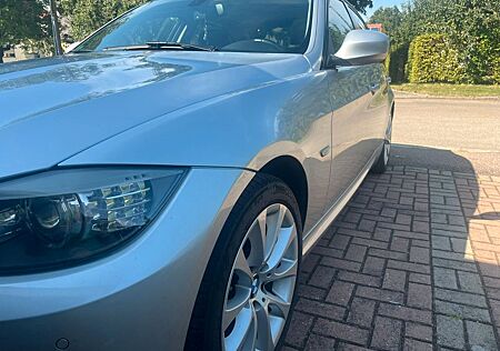 BMW 318i Limousine (E90 LCI Facelift) - AUTOMATIK -