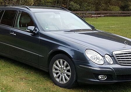 Mercedes-Benz E 320 E320 CDI T Elegance | Top-Ausstattung