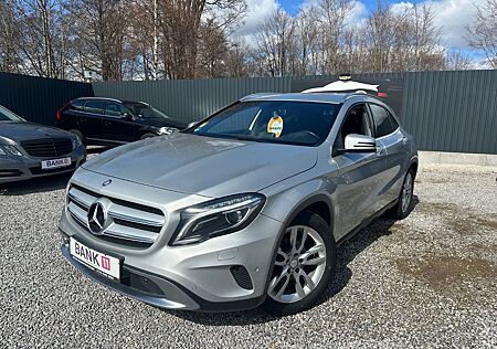 Mercedes-Benz GLA 200 *Urban*Exklusiv-Paket*1A Zustand*Automtk