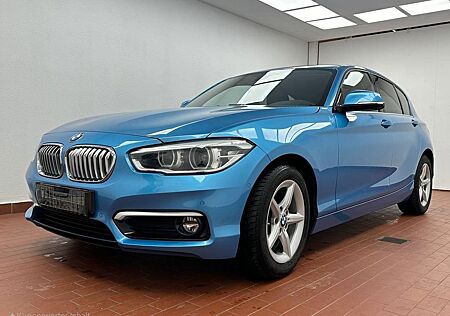 BMW 118i Urban Line in Seaside Blue