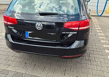 VW Passat Variant Volkswagen 2.0 TDI DSG Comfortline Varia...