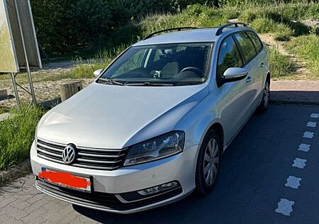 VW Passat Variant Volkswagen 2.0 TDI DSG Trendline BMT Var...