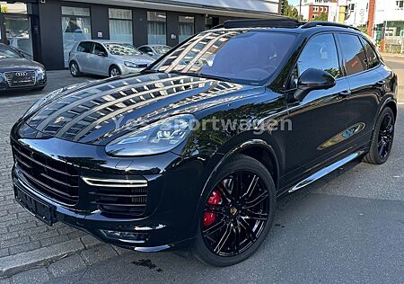 Porsche Cayenne GTS PANO*BURMESTER*LED*PANO*VOLL!