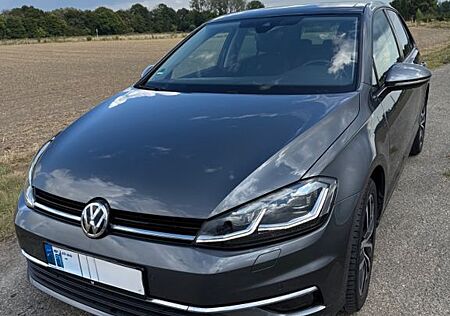 VW Golf Volkswagen 1.6 TDI Join Join