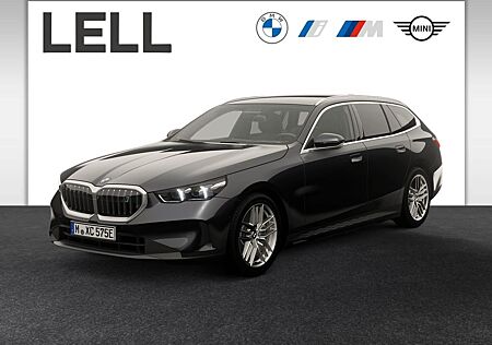 BMW i5 xDrive40 Touring Head-Up DAB LED RFK