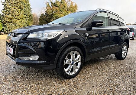 Ford Kuga Titanium*LEDER*NAVI*XENON*SHZG*PDC VO+HI*