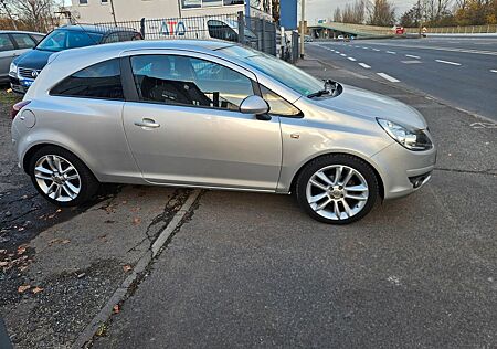 Opel Corsa D Color Edition