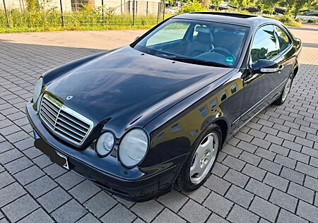 Mercedes-Benz CLK 230 KOMPRESSOR AVANTGARDE