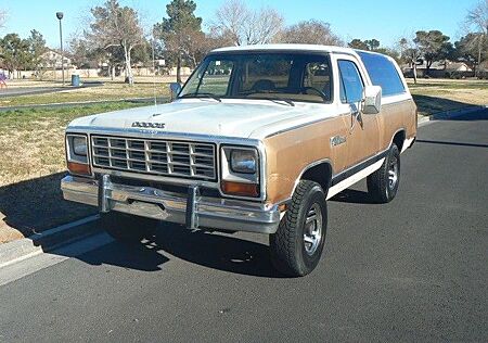 Dodge RAM RAMCHARGER