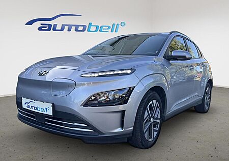 Hyundai Kona Select 2WD*CarPlay*Kamera*ACC